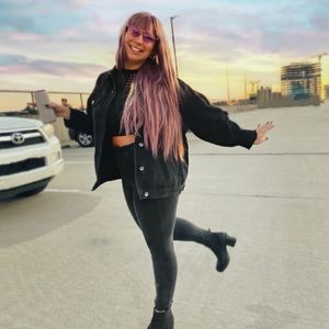 Meet your Posher, Amber